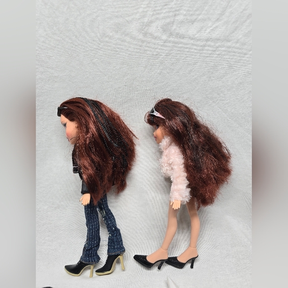 Bratz Twins Twiins Phoebe and Roxxi 2004 1st Edition- Read Description - Picture 3 of 16
